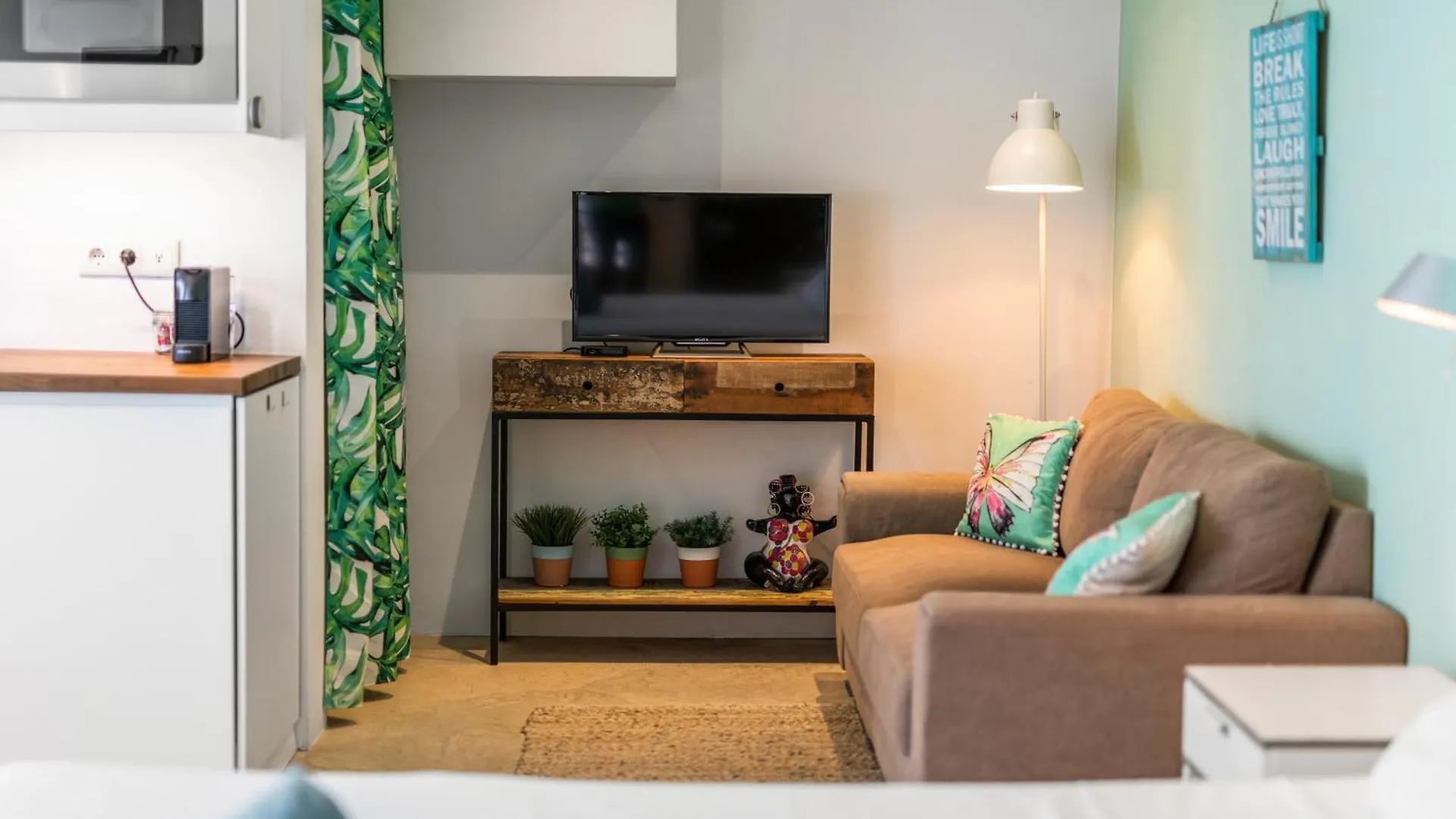 Brakkeput Abou Villa & Studio Near Jan Thiel ウィレムスタッド 0*,  キュラソー